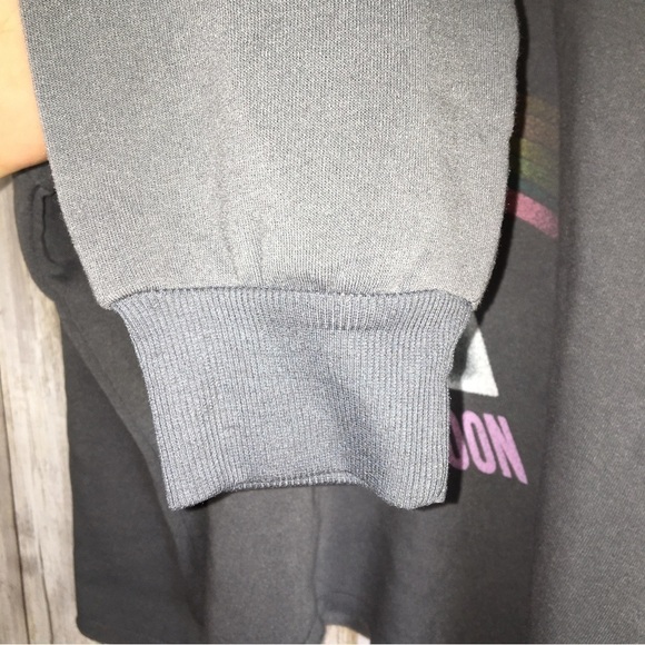 NWT Pink Floyd Dark Side Grey Crop Sweatshirt - Picture 3 of 4